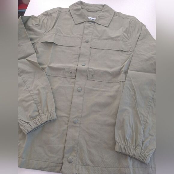 Old Navy Workwear Shirt Jacket - Picture 3 of 11